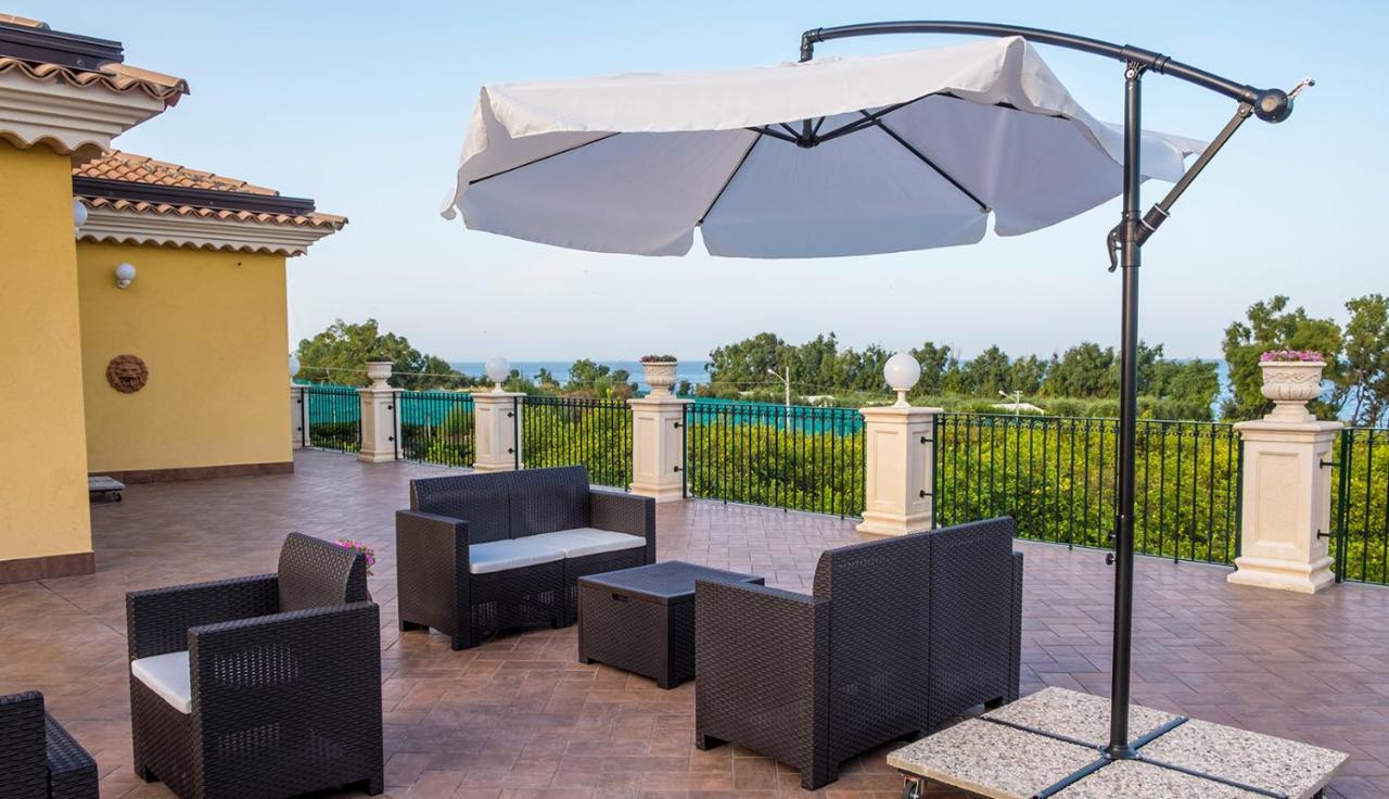 Zahra Agriturismo Acireale Kültér fotó