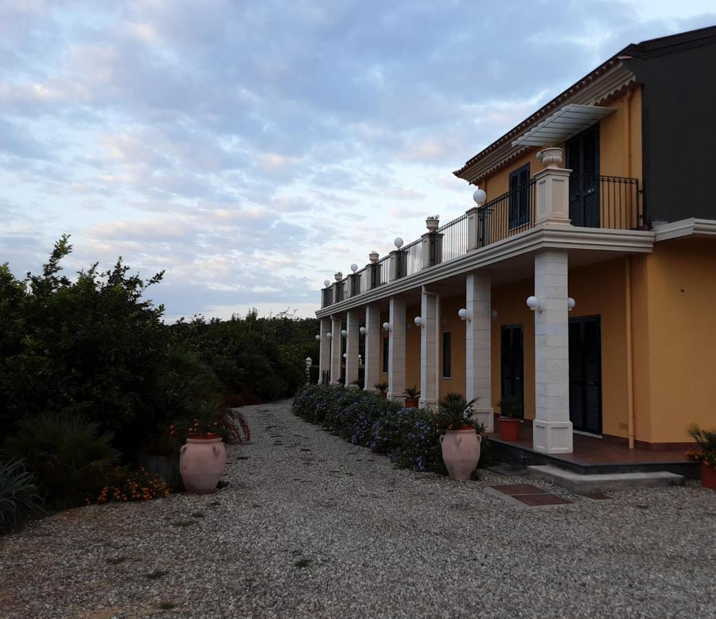 Zahra Agriturismo Acireale Kültér fotó